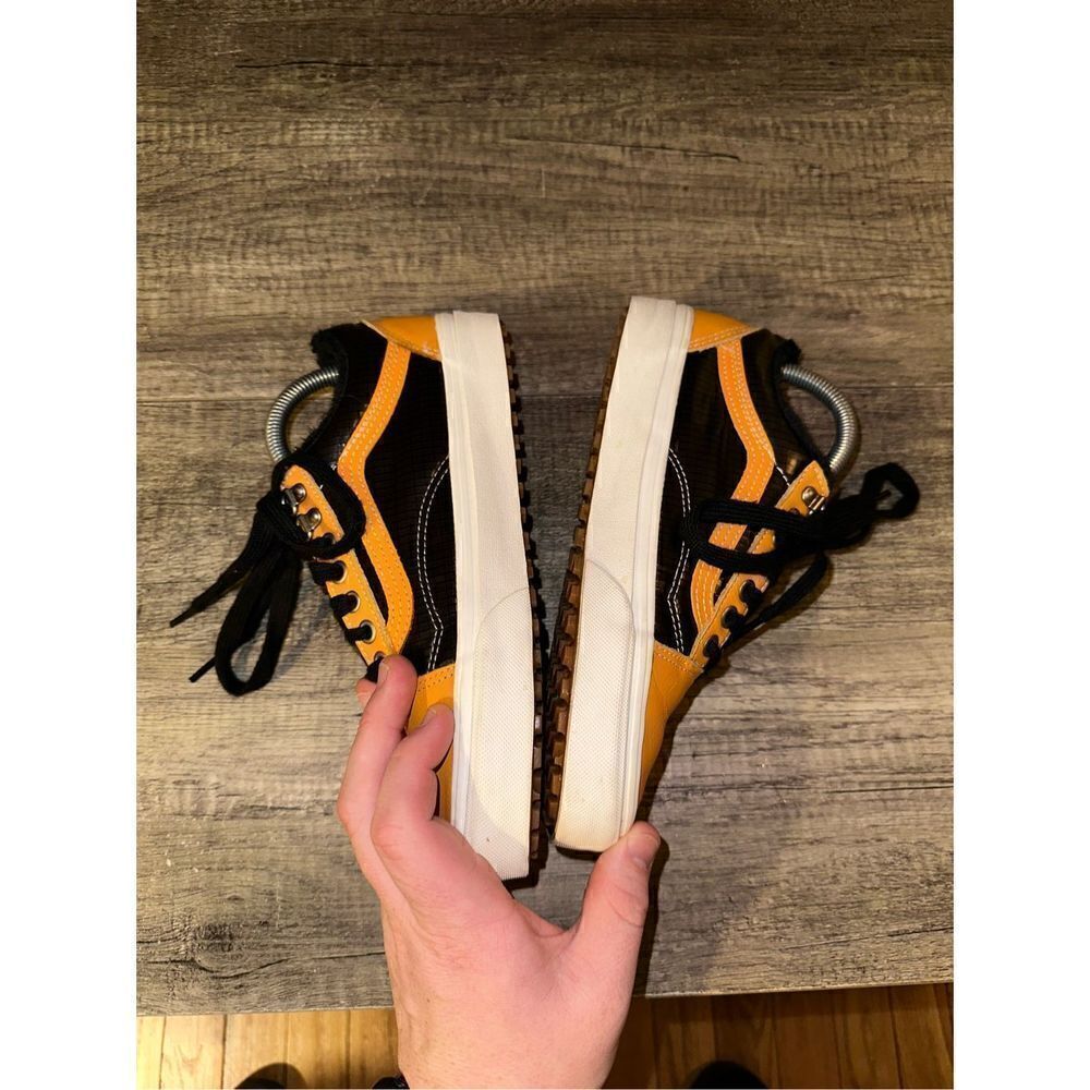Vans Old Skool MTE Mens Size 6.5 and Women’s 8 Leather All Weather Skate Apricot - Picture 6 of 9